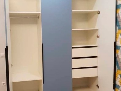 Шкаф распашной трехдверный с антресолью шр-2